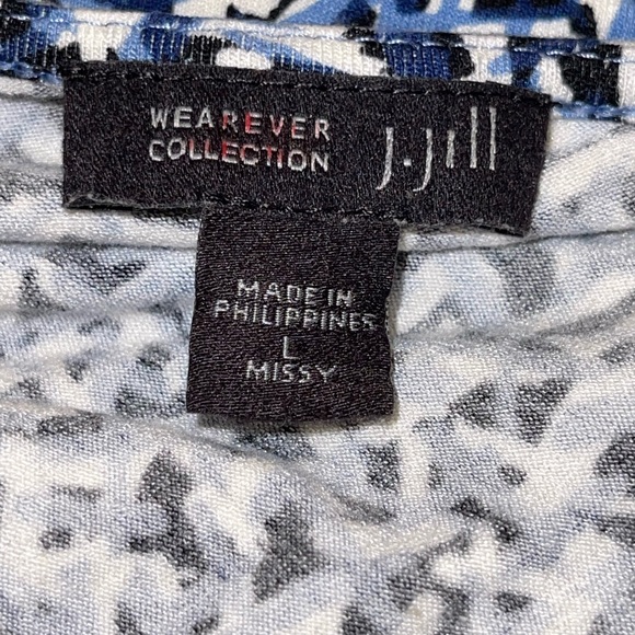 J. Jill Top - Picture 5 of 7